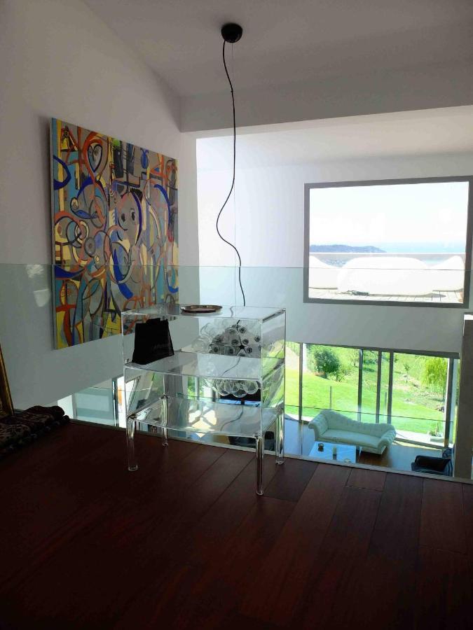 Amazing Modern In Villa Nice
